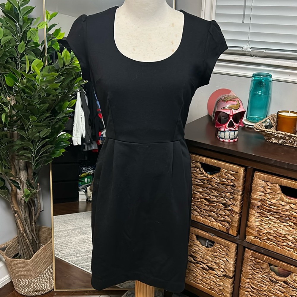 Banana Republic LBD